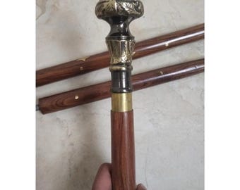 Bastón con mango de latón antiguo / Bastón de madera / Artículo de regalo para viajes largos
