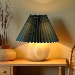 Wooden Table Lamp with Pleated Shade – Nordic Bedside Light, Floral Bedroom Decor, Japandi Desk Lamp Gift for Mom, Dorm or Holiday