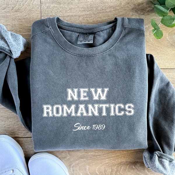 Vintage New Romantic Shirt, Album Music Shirt, 1989 Classic Sweatshirt, Music Album Sweatshirt, 1989 Shirt, Shirt For Swiftie