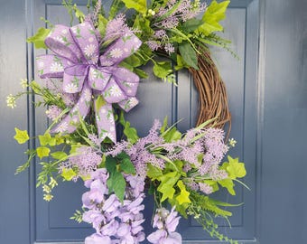 Purple Wisteria Grapevine