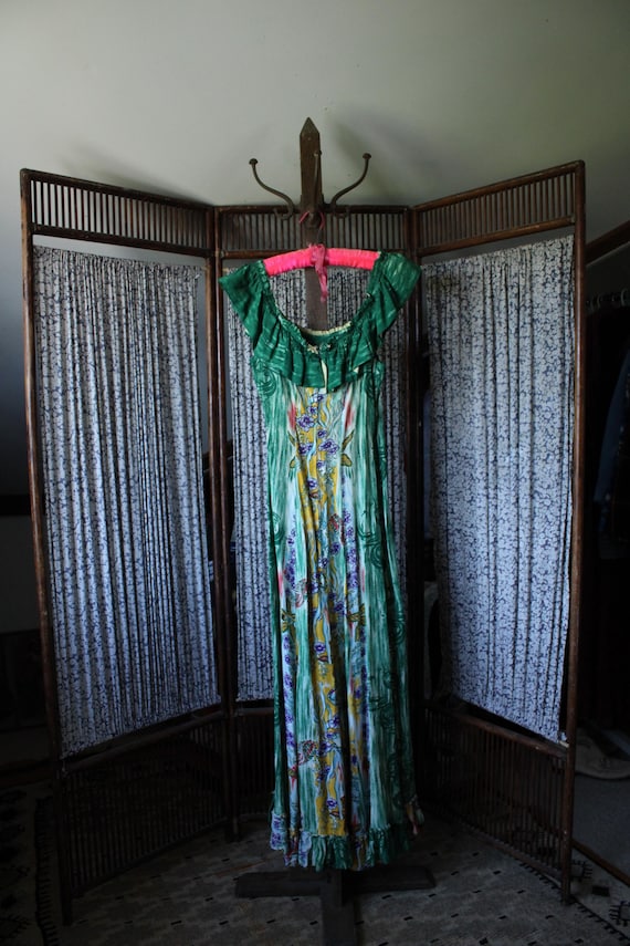 Vintage Cold Rayon Hawaiian Gown
