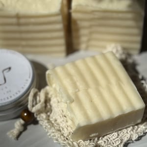 Grass Fed Beef Tallow Soap Bar With Free Exfoliating Soap Pouch