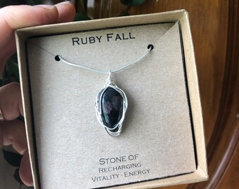 Robijn vallen Wire Wrapped ketting