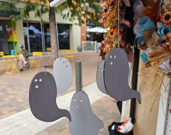 Halloween Ghost Mobile with Metal Chains and Black Edging, Spooky Hanging Porch or Indoor Décor, Halloween Decor