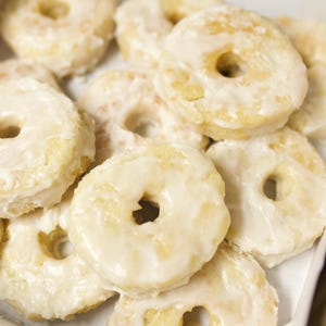 Vegan Donuts ( Organic x Yeast Free x Soy Free )