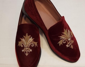 Maroon Velvet Indian Groom Mojari Shoes: Wedding Jooti Loafers