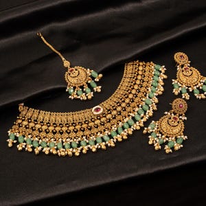 Premium Antique Gold Choker Necklace Set with Tikka/ Indian Wedding Jewelry/ Pakistani Jewelry/ Statement Choker Necklace/ Ruby/ Pink/ Mint