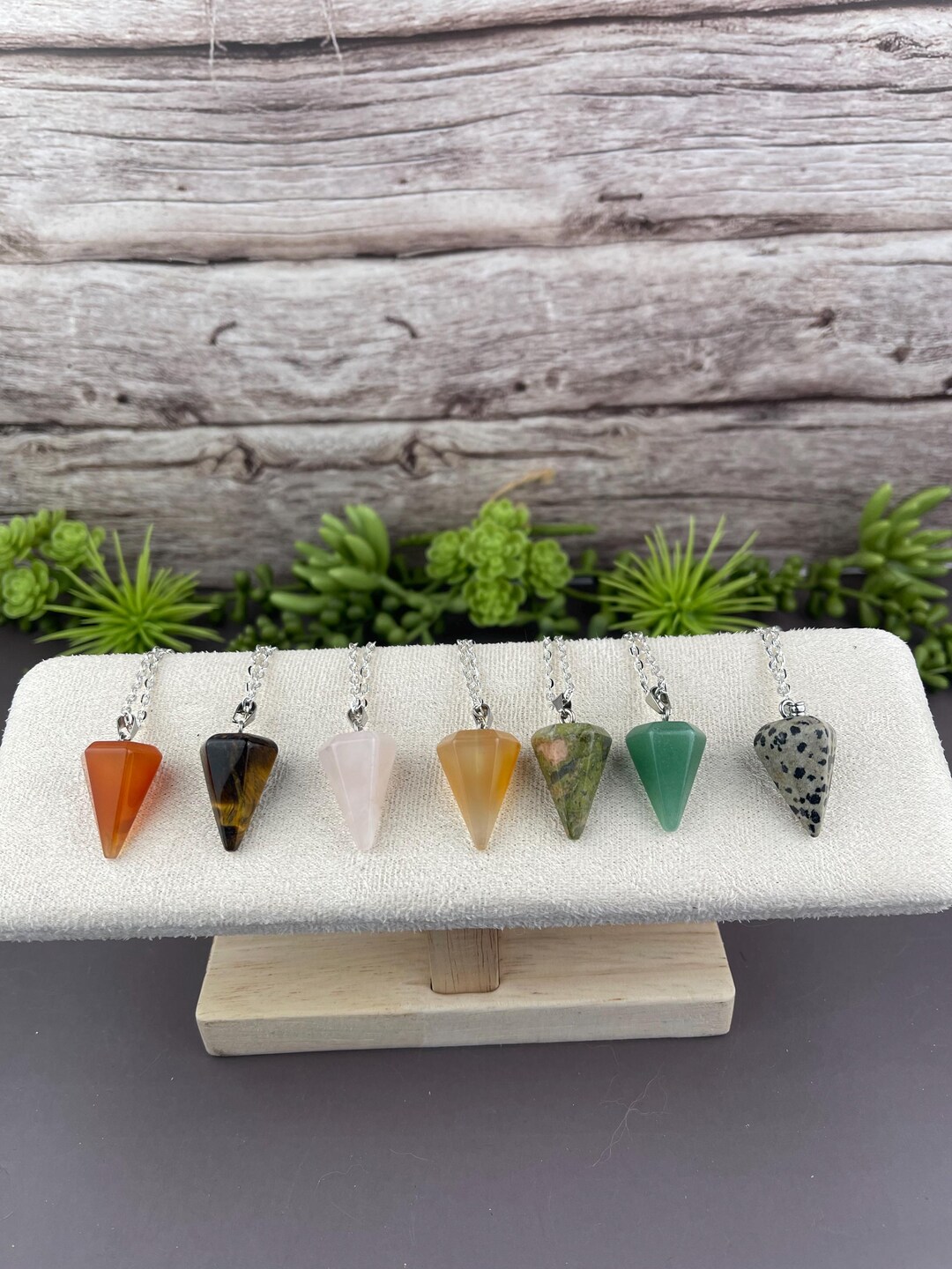 Pendulum Rocks Pendulum Point Crystal Gemstone Pendant - Etsy