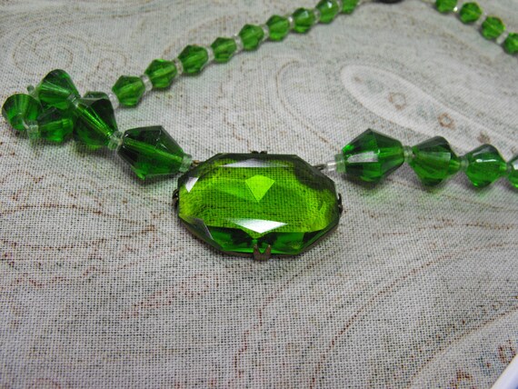1930 Art Deco Acid Green Glass Pendant necklace - image 2