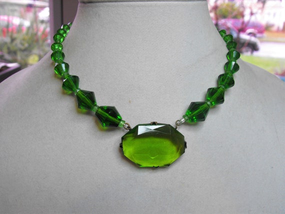 1930 Art Deco Acid Green Glass Pendant necklace - image 1