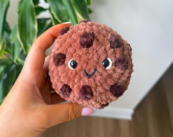 Mini gehaakte chocoladekoekje knuffel | Handgemaakte amigurumi-voedselknuffel