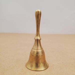 Vintage Style Brass Hand Bell - Desk bell/ School bell/ Gift for her/ Office Bell/ Christmas Gift - Gift for Home Decor