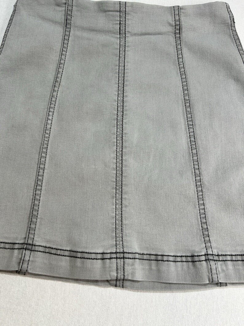 Spódnica Free People damska Modern Femme Cadet Grey Denim Mini rozmiar 4 zdjęcie 2