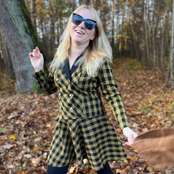 Vintage Checkered Coat Dress | Size EU 36-38 / UK 8-10 / US 4-6 | Yellow & Black | 1980s Soviet Fashion, Woolen vintage dress