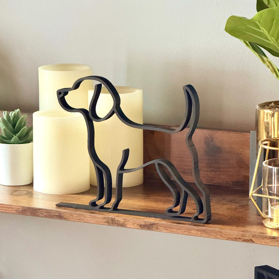 Front view of the beagle sculpture with clean continuous lines and matte finish. Lightweight and bold, perfect as bookshelf decor, a pet lover keepsake, or modern dog art piece.