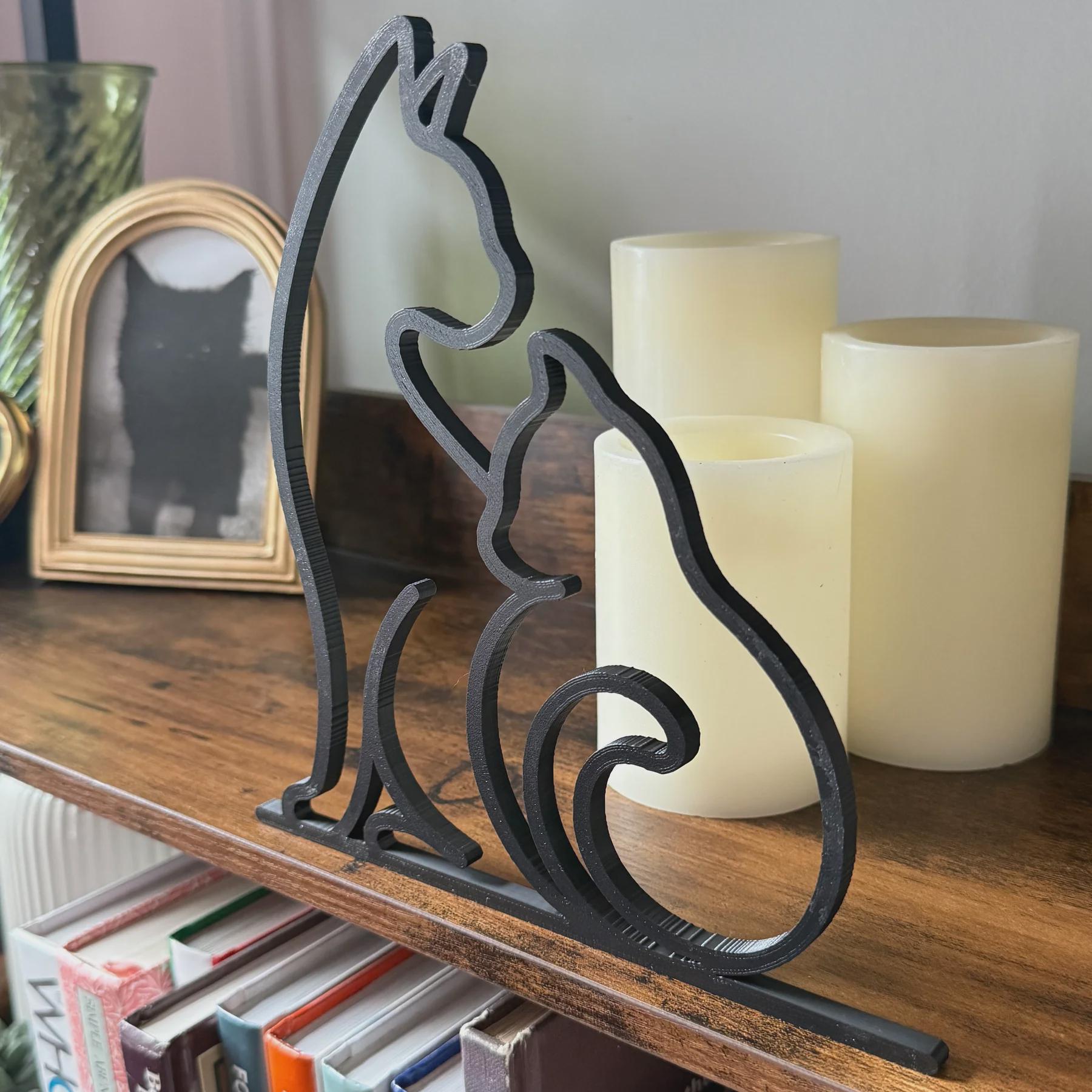 Cat Statue Minimalist Line Art Sculpture