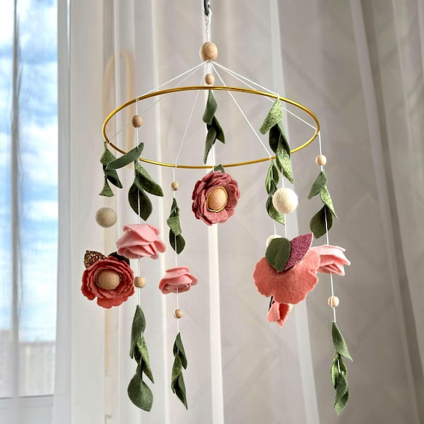 Floral Baby Mobile, Felt Flower Crib Mobile, Nursery Decor for Baby Girl, Unique Baby Shower Gift, Handmade Nursery Mobile