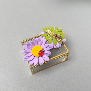 Handmade Daisy Hair Clips for Girls with Ladybugs  – Cute Flower Accessories, set of two, ready to ship