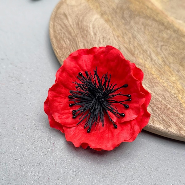 Red Poppy Brooch Pin, Silk-Like Foam Flower Hair Clip, Remembrance Day Poppy, Realistic Floral Brooch 2in1, Red Flower Hair Accessory