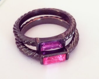 SIZE 6 Recycled Pink and Purple Stackable Fashion Ring Set for Minimalist