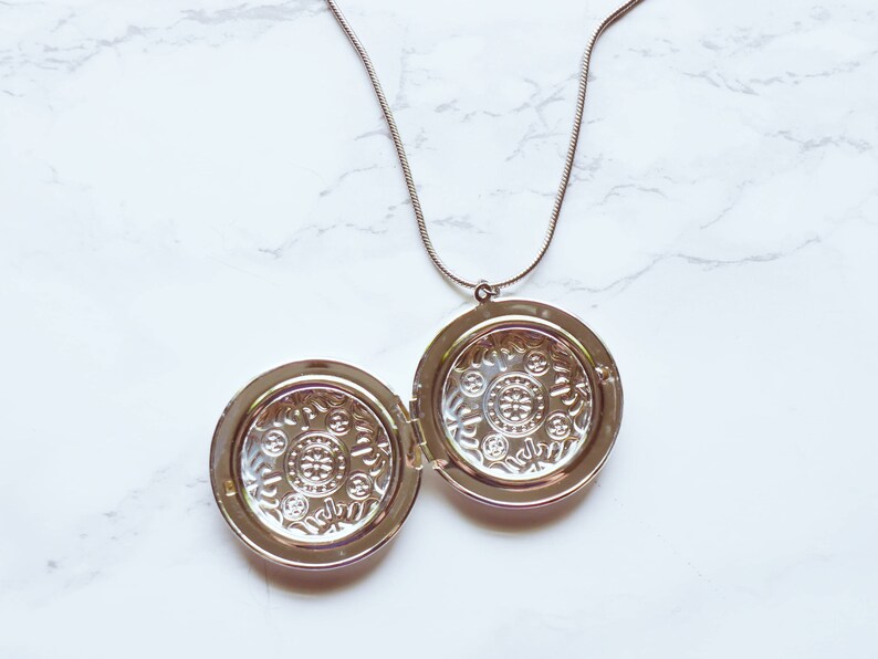 Doctor Locket Recycled Silver-toned Round Medical, Doctor, Nurse Locket Fashion ...