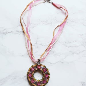 Recycled Pink 3-Layer Beaded Flower Spring Summer Fashion Necklace image 3