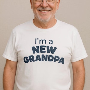 New Grandpa Unisex Softstyle T-Shirt, Baby Shower Gift, Father&#39;s Day Present, Grandpa Life Tee, Cute Family T-Shirt, Stylish Baby [...]