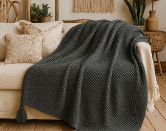 Waffle Weave Tassel Blanket | Soft Textured Throw for Bed or Sofa | 130x170 & 150x200 cm