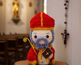 Patrón de Muñeco Amigurumi de San Agustín | Patrón Fácil para Principiantes | Regalo Cristiano DIY