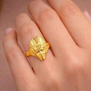 Gold Pharaoh Face Ring, Vintage Style Egyptian King Statement Band,