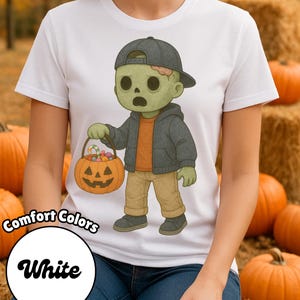 Trendy Halloween Zombie T-shirt & Sweatshirt Zombie Tee Gift for Him Spooky Season Apparel Trick or Treat Shirt Unisex Funny Sweatshirt