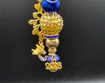 Chatelaine Retreat Fob 2026 - Scissor Fob Charm - Gold