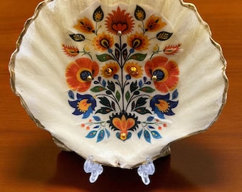 Decoupage volkskunst zeeschelp grote sint-jakobsschelp voor trinketschaal, sieradenschaal, handgemaakt cadeau, schelpkunst, bloemsierkunst, cadeaus voor haar.