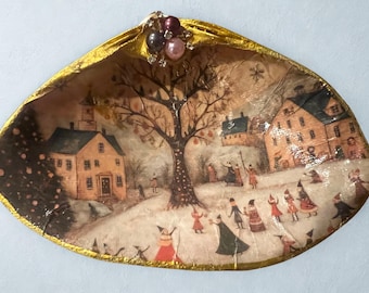 Grote schelpenschaal, sieradenschaal. Winterdorpontwerp: handgemaakt cadeau, schelpkunst, huwelijksbedankje.