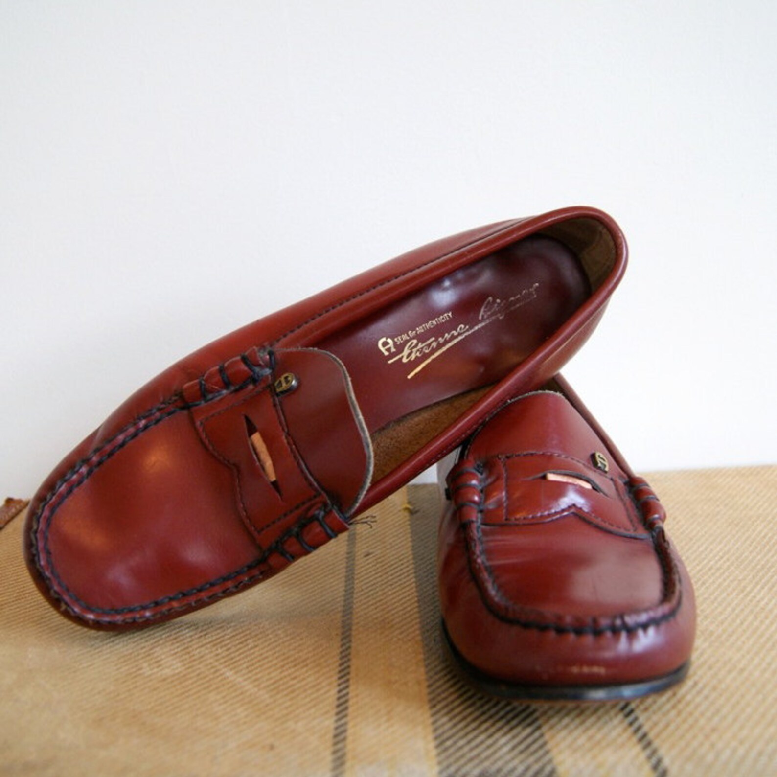 aigner penny loafers