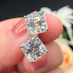 Moissanite Asscher Cut Solitaire Stud Earrings Men&#39;s Women&#39;s 925 Sterling Silver Square Asscher Cut Moissanite Stud Earrings Screw Back Stud