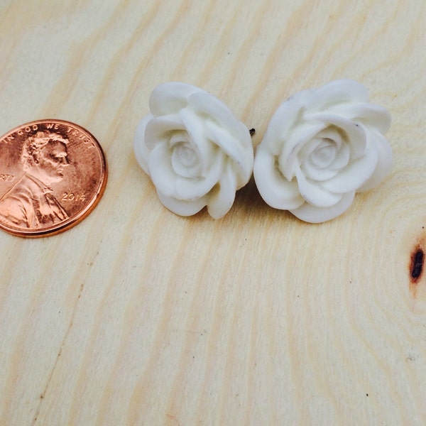 White rose earrings