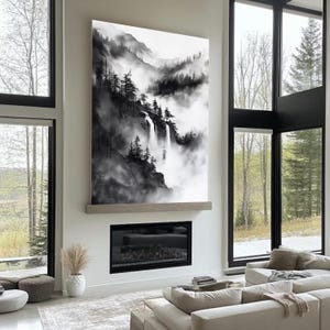 Misty Mountain waterval canvas muurkunst, zwart-wit boslandschap, Aziatische inktstijl natuurprint, serene wildernisscène, thuis