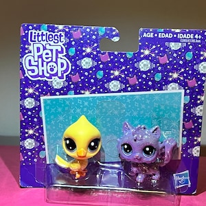 Littlest Pet Shop (LPS) Sparkle Pets Cardinal and Feline Exclusive Figure 2-Pack