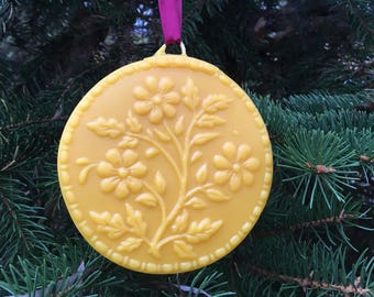 Beeswax Ornament - Flowers in Bloom - 4.25 in wide