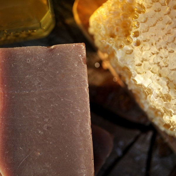 Honey Harvest Soap - made with honey and beeswax