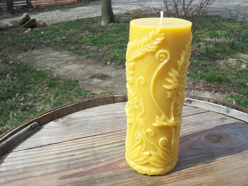 Beeswax Candle fern leaf cylinder pillar image 1