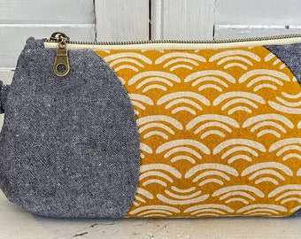 Mustard Waves Wristlet