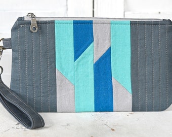 Quilted Linen Wristlet- Gray & Blue