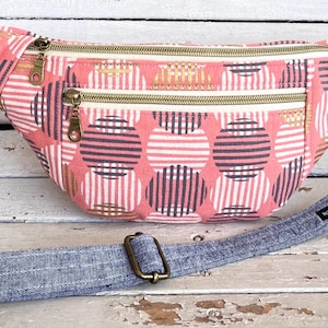Belt Bag/ Fanny Pack- Melon Mod Circles