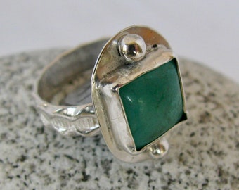 Chrysoprase  Silver Ring