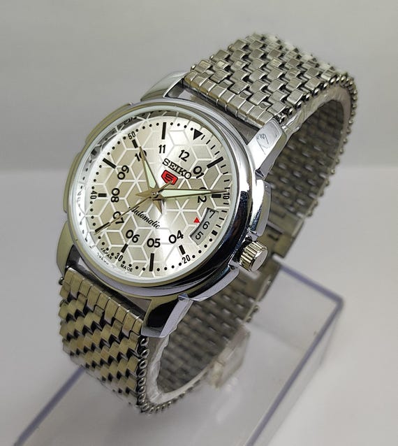 Vintage Seiko Mechanical Automatic Men’s Stainless Steel japan made Wristwatch