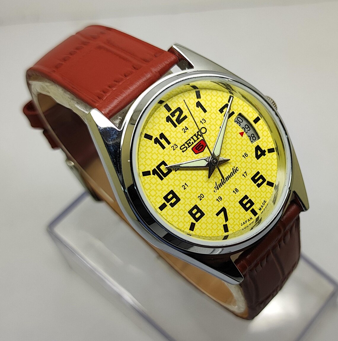 Seiko 5 Automatic 6309 Vintage Men’s Watch – Japan Made Mechanical Stainless Steel Classic Wristwatch, photo 4 sur 5