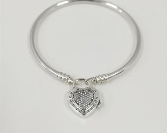 Pulsera con cierre de candado en forma de corazón Pandora Love Makes a Family