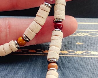Collar de cuentas de jaspe mookaita y madera de coco / Gargantilla rústica bohemia